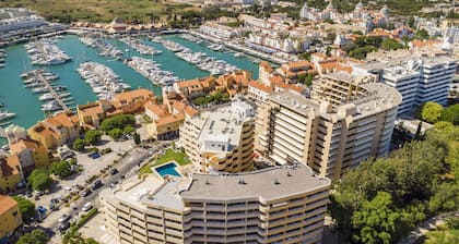 Vilamoura Bay Retreat at Marina Mar