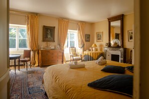 14 bedrooms, WiFi - Chateau de Rhodes (La-Bastide-de-Serou)