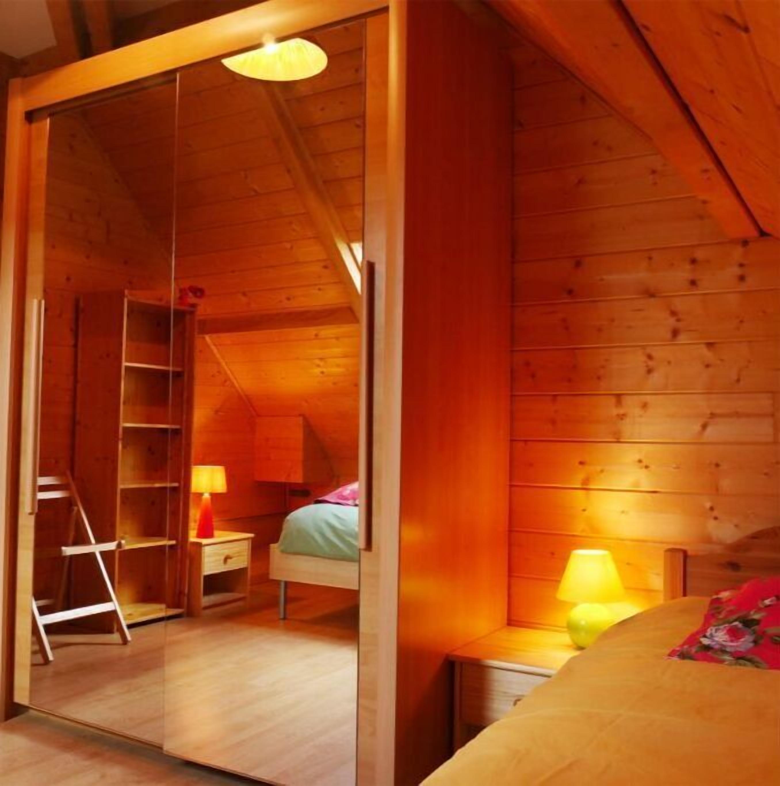 3 間睡房、書桌、可攜式嬰兒床、免費 Wi-Fi