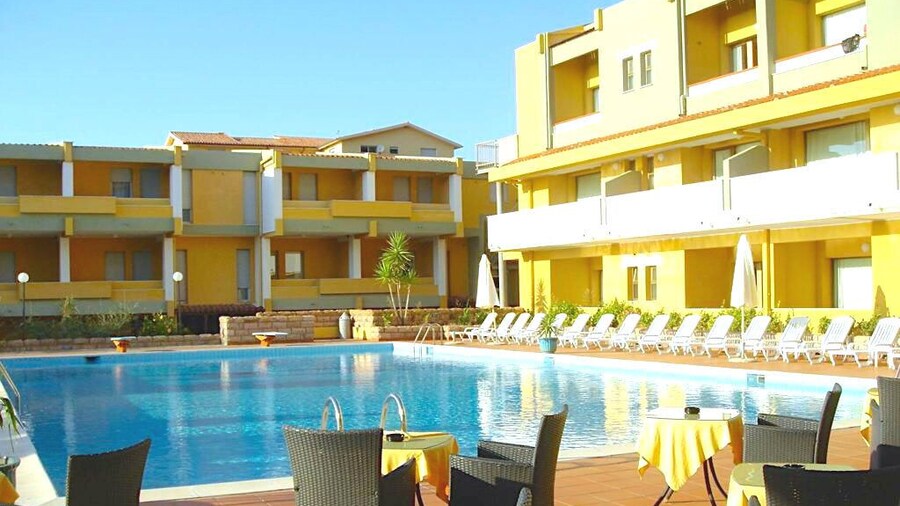 Club Malaspina Hotel & Resort