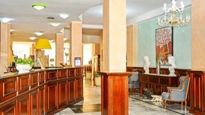 Reception - Malaspina Hotel & Resort (Bosa)