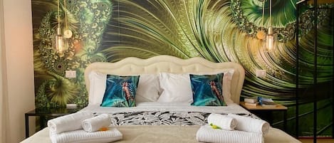 1 habitación, ropa de cama hipoalergénica, cubrecamas y minibar