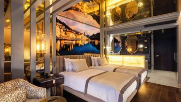 Deluxe Room | 2 bedrooms, Egyptian cotton sheets, premium bedding, down duvets