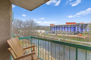 特色公寓客房, 2 間臥室, 陽台, 河景 | 陽台景觀