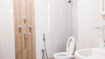 Kostenlose Toilettenartikel