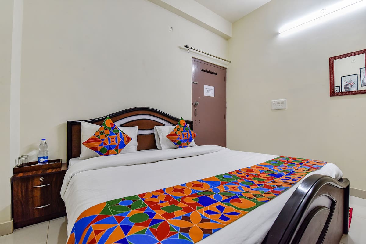 Premium kamer | Lakens van Egyptisch katoen, luxe beddengoed, een kluis op de kamer
