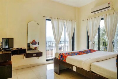 FabHotel Chinar Residency