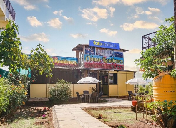 Exterior - FabHotel Chinar Residency (Jaoli)