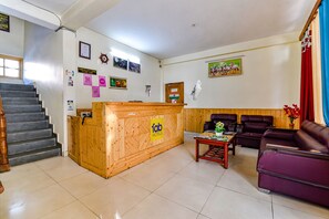 Reception - Fabhotel Suvidha Cottage (Manali)