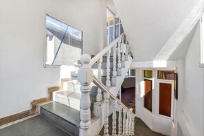 Lobby - Fabhotel Himalyan Valley Resorts (Manali)