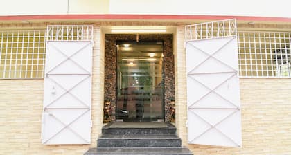 Fabhotel Olive Inn I