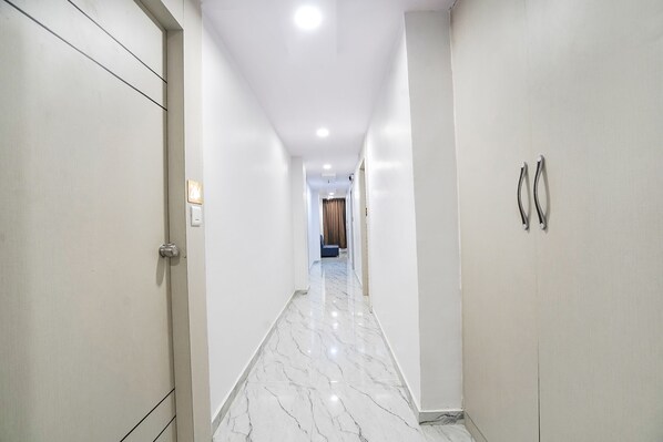 Lobby - Fabhotel Tapovan Inn (Ahmedabad)