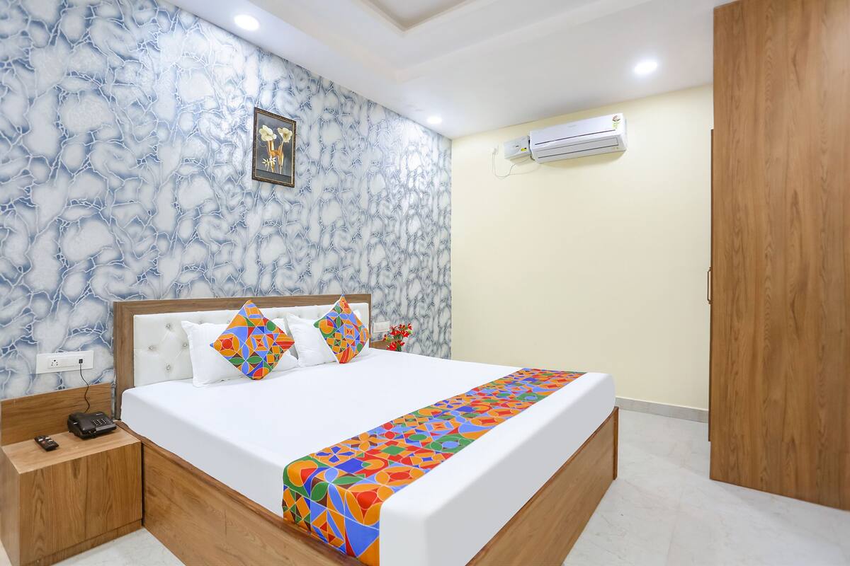 Deluxe Room | Egyptian cotton sheets, premium bedding, in-room safe, free WiFi