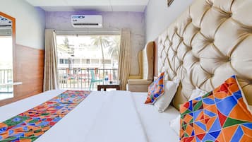Egyptian cotton sheets, premium bedding, in-room safe, free WiFi