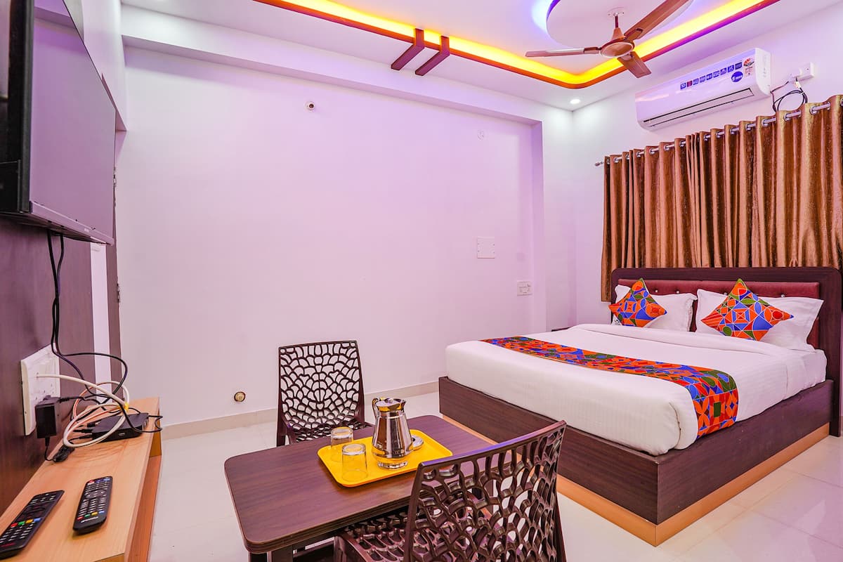 Premium Room | Egyptian cotton sheets, premium bedding, in-room safe, soundproofing