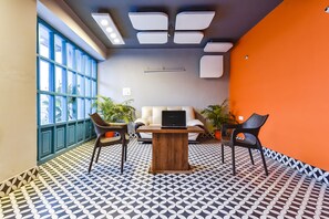 Lobby - Fabhotel Kk Residency (Dehradun)