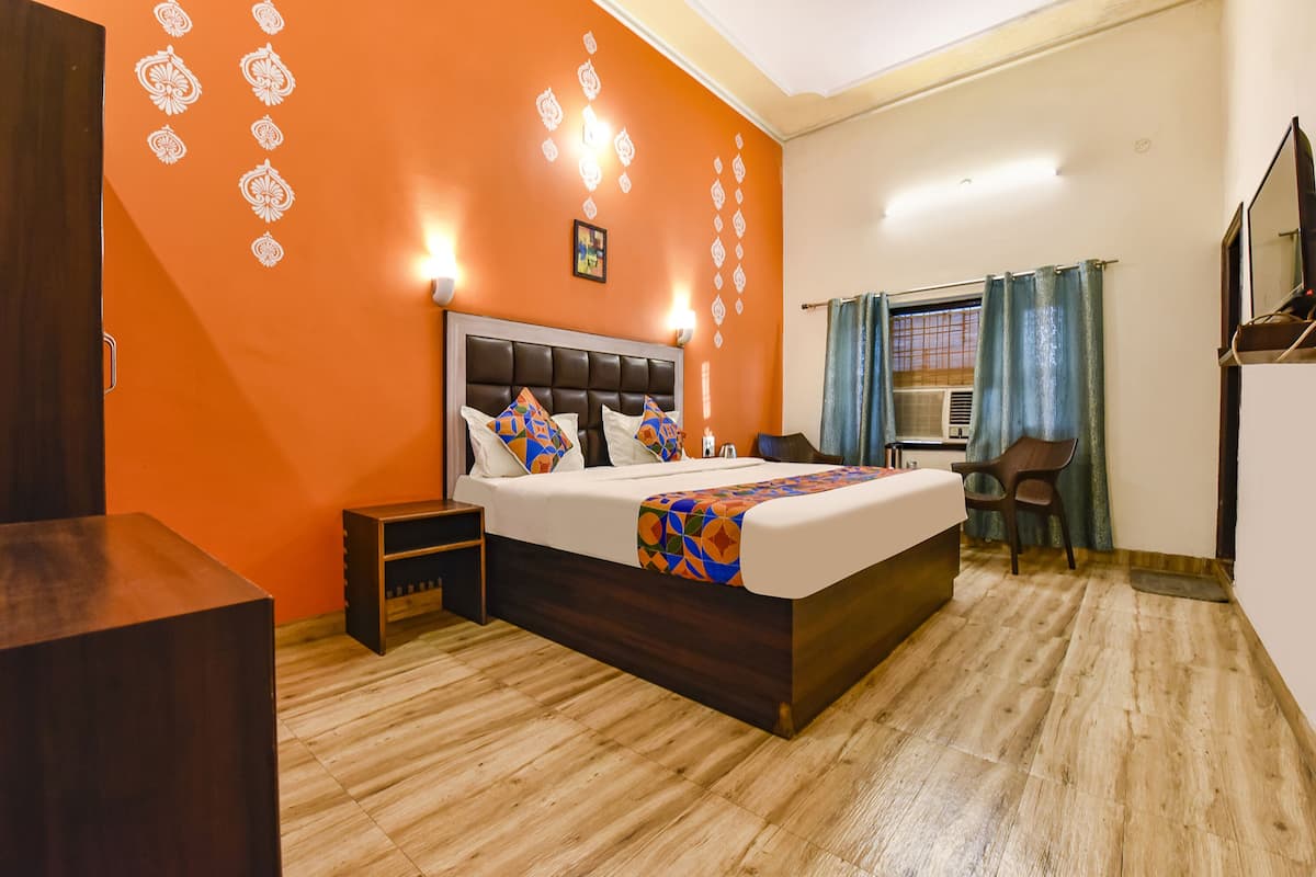 Premium kamer | Lakens van Egyptisch katoen, luxe beddengoed, een kluis op de kamer