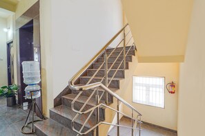 Lobby - Fabexpress Its South East Residency (Chennai)