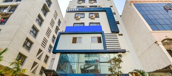FabHotel Opal Residency