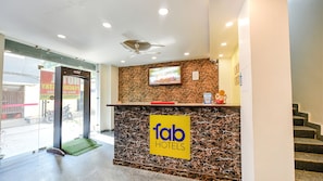 Reception - FabHotel Peaceful Stay (New Delhi)