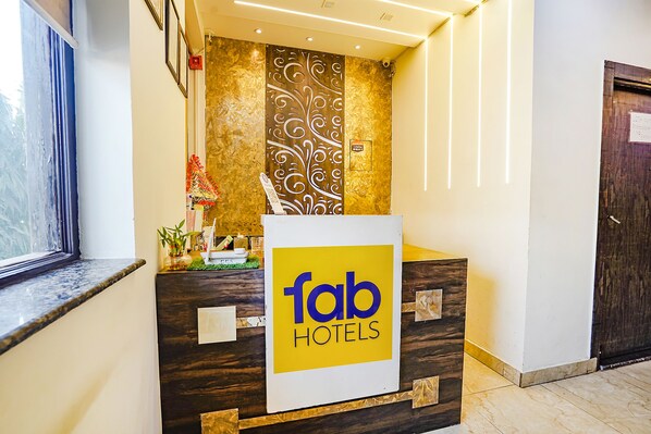 Reception - Fabexpress Ps Villa (Agra)