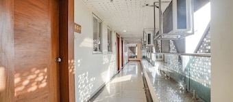 Fabhotel Hk Villa