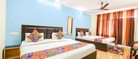 Family Room | Egyptian cotton sheets, premium bedding, in-room safe, soundproofing