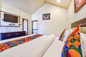Family Room - Fabhotel Resort Royal Garden Retreat (Abu Road)