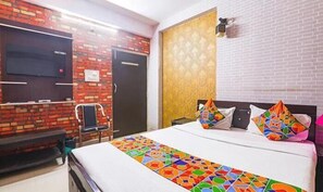 华丽客房 | 埃及棉床单、高档床上用品、客房内保险箱、免费 WiFi