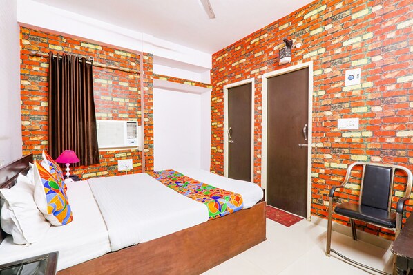 Egyptian cotton sheets, premium bedding, in-room safe, free WiFi - FabHotel The Hudco Grand (Patna)
