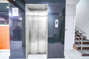 Elevator