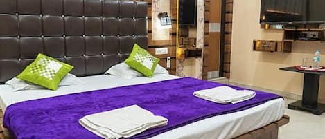 Habitación Deluxe | Sábanas de algodón egipcio y ropa de cama de alta calidad