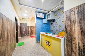 Reception - Fabexpress A One Residency (Greater Noida)