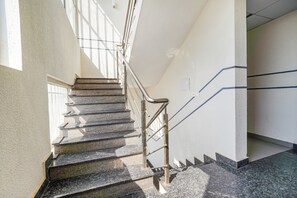 Lobby - Fabhotel Emirates Inn (Bengaluru)