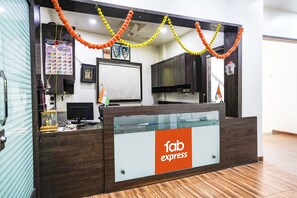 Reception - Fabexpress New Punjab (Nashik)