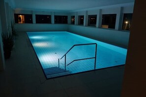 Piscine couverte, piscine chauffée