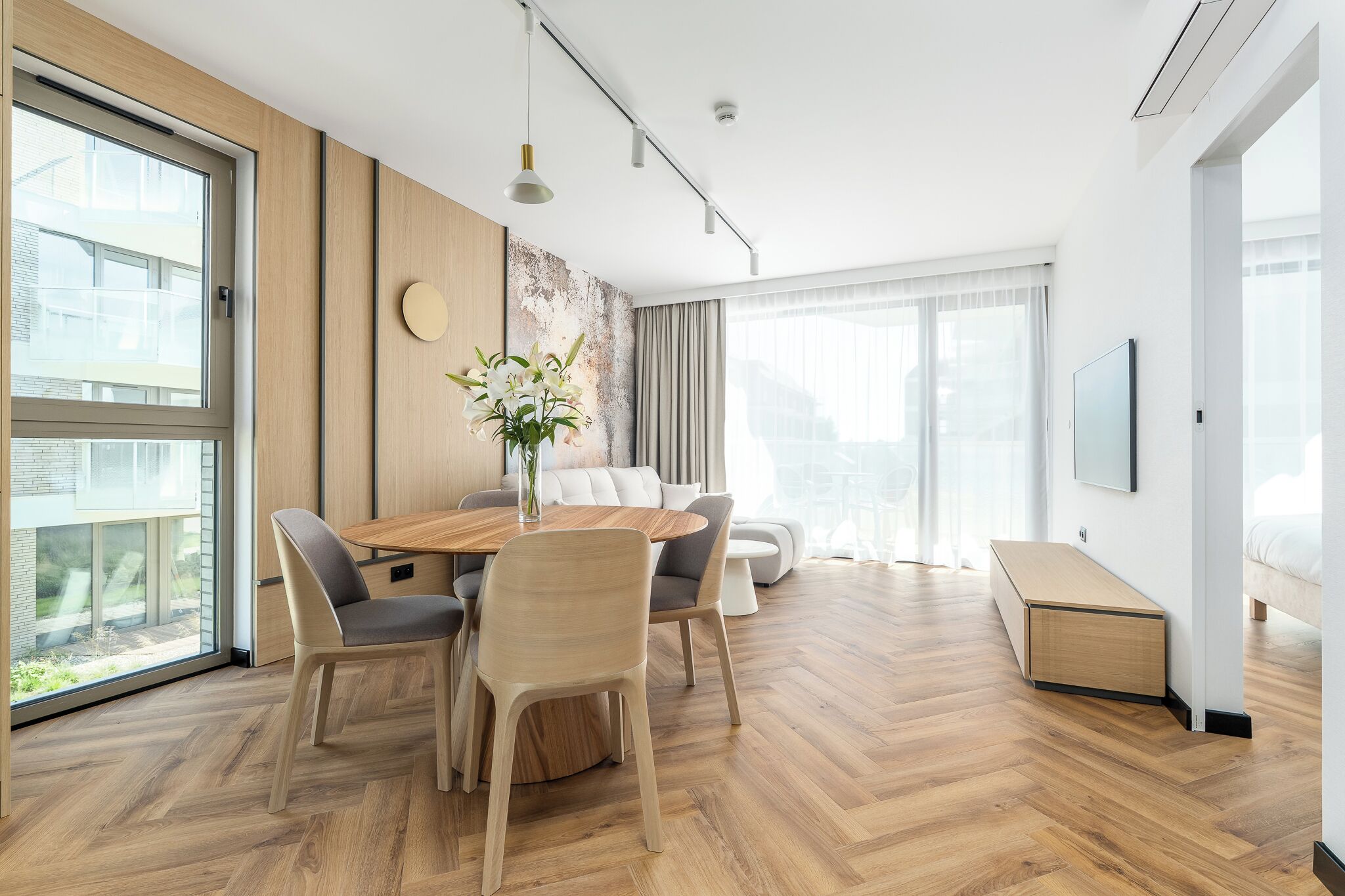 Deluxe Apartment | Free WiFi