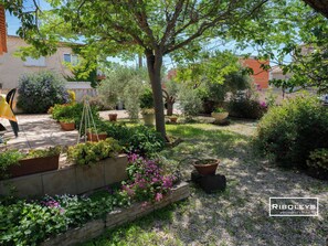 Jardines del alojamiento