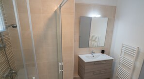 Dusche, Haartrockner