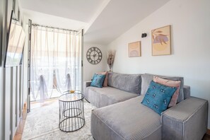 Studio | Living area
