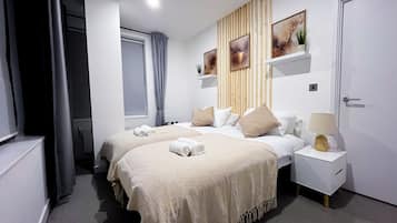 Căn hộ | 1 phòng ngủ, bàn ủi/dụng cụ ủi quần áo