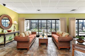 TV - Dreamy Ocean Views in this 3 Bedroom English Towers Condo with Indoor Pool! (Ocean City)