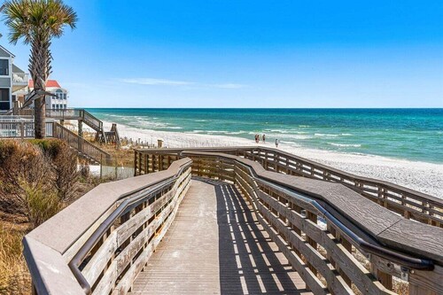 A Tranquil Retreat Amidst 30A's Glorious Beaches