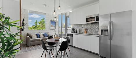 Appartement Design | Coin séjour | Télévision LCD de 42 pouces avec chaînes par câble