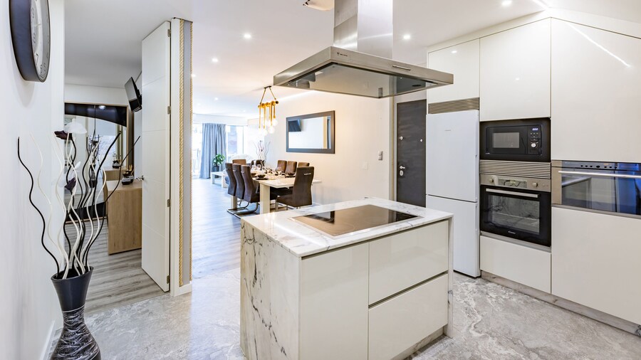 Porto City Holidays by Douro River