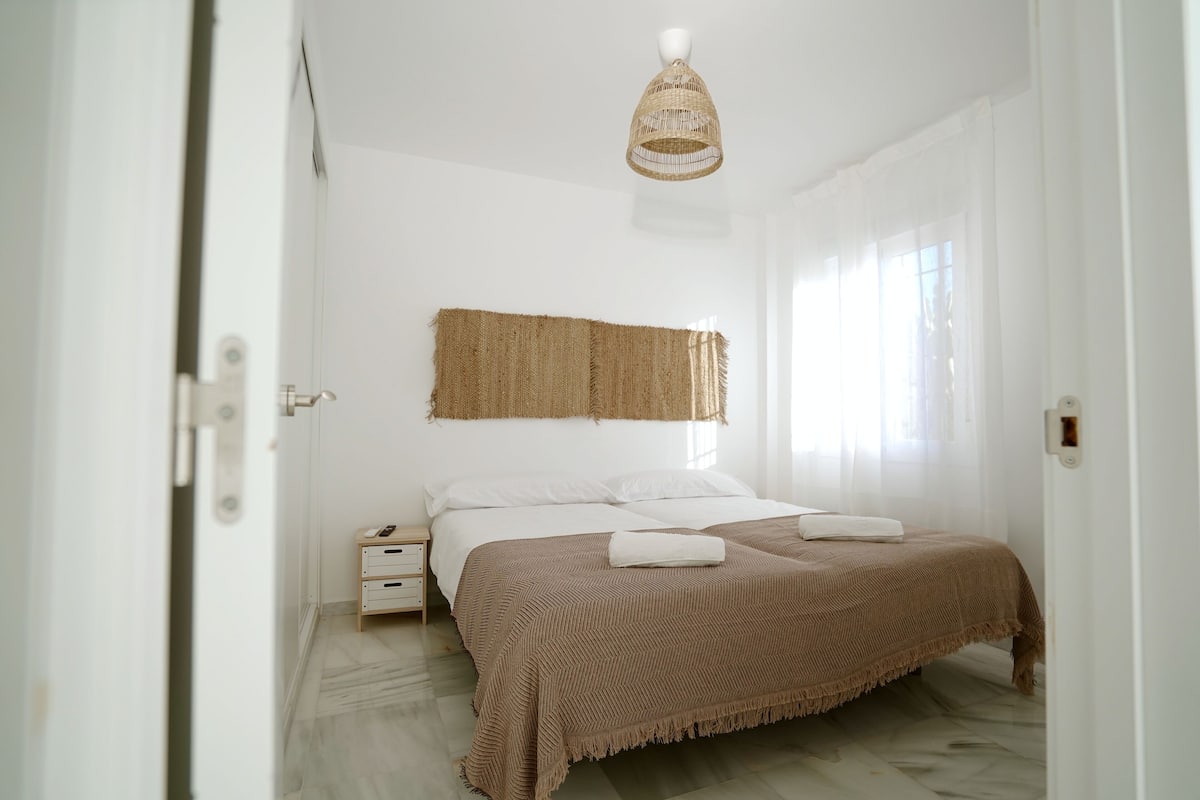Family Apartment, Non Smoking, Microwave | 1 bedroom, blackout drapes, iron/ironing board, free WiFi