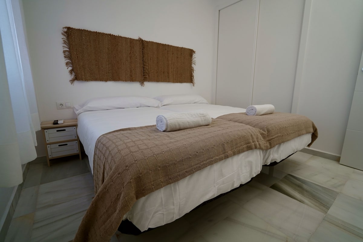 Family Apartment, Non Smoking, Microwave | 1 bedroom, blackout drapes, iron/ironing board, free WiFi