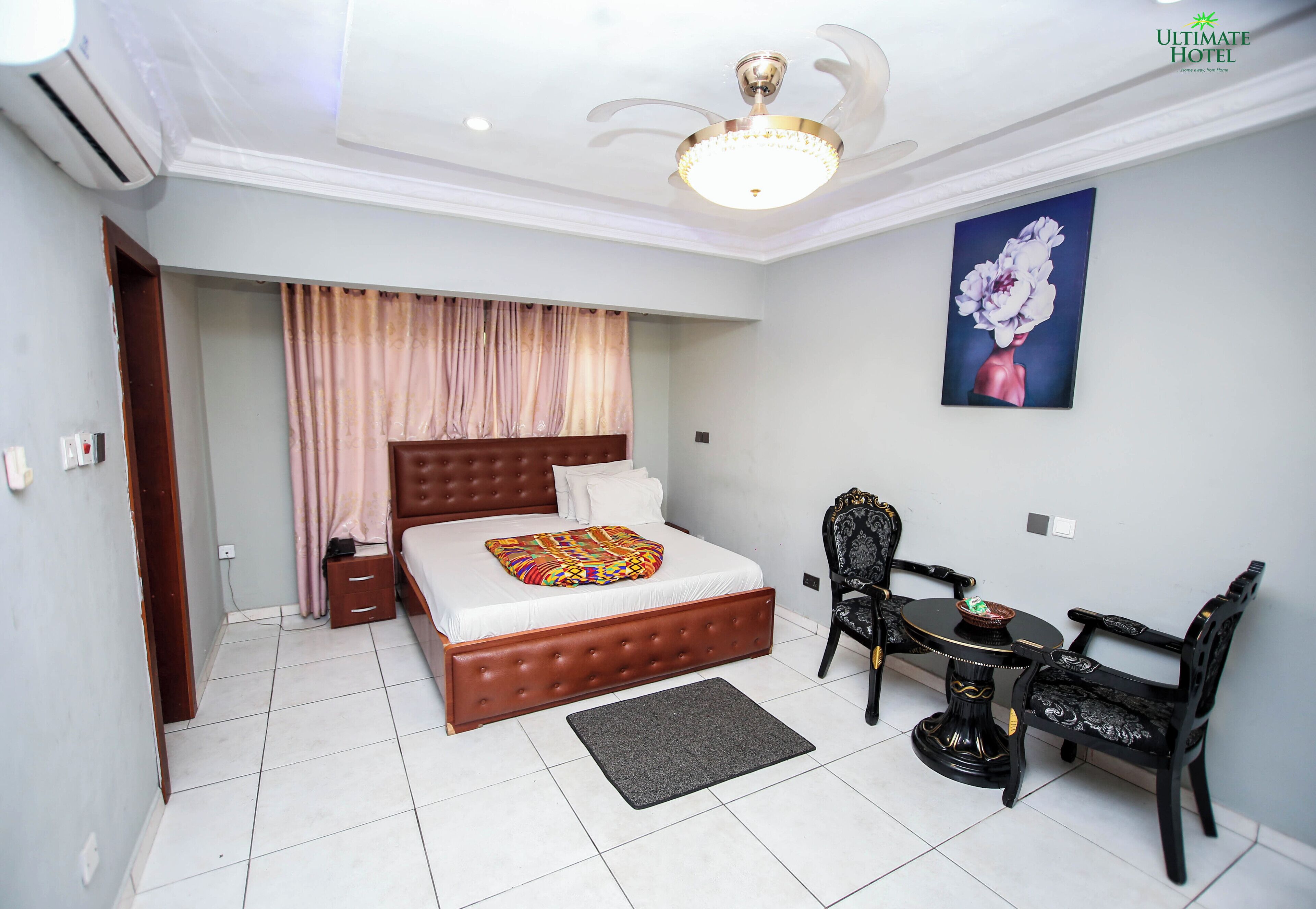 Classic Double Room, 1 Bedroom, Pool View | Desk, soundproofing, free WiFi