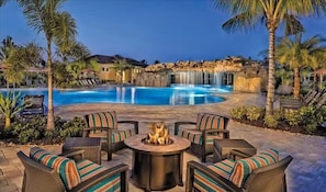 Pool - Welcome to DayBreak🌴Resort Living - Golf⛳Tennis🎾 Pools, Fitness and More! (Bonita Springs)