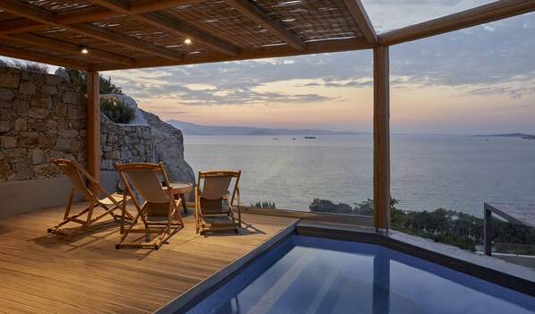 Outdoor pool - Naxea Villas II (Naxos)